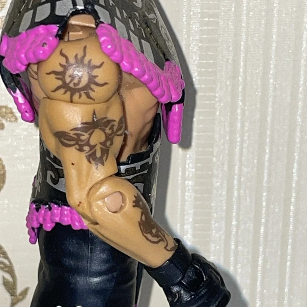 WWE Wrestle Mania 22 Entrance Greats Attire Rey Mysterio Figure | Belt‎ Collar